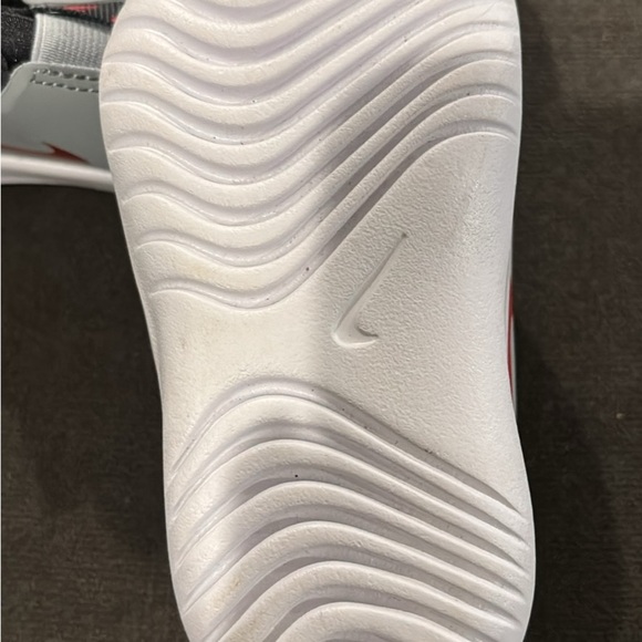 Nike flex preschool - Picture 2 of 3